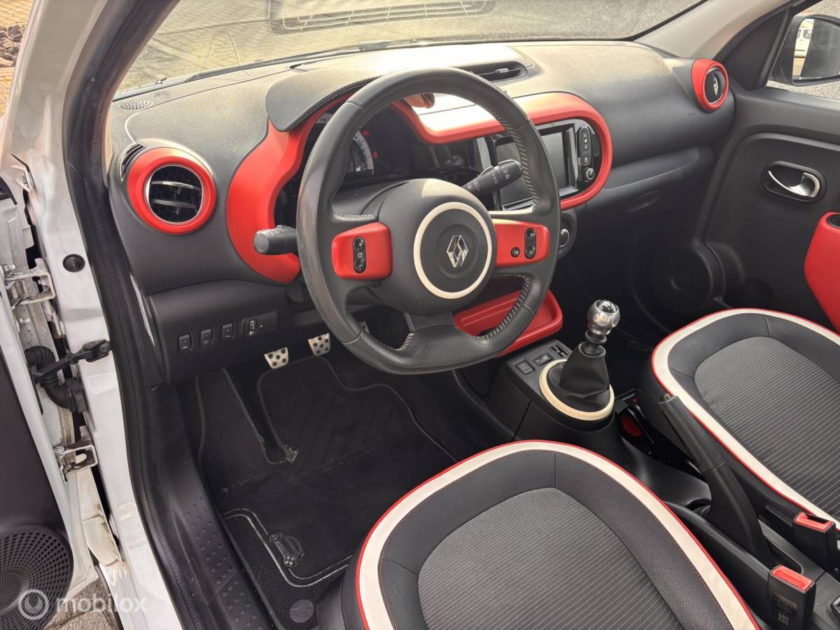 Renault Twingo Renault Twingo 0.9 TCe GT Line 90pk Camera Navi Subwoofer