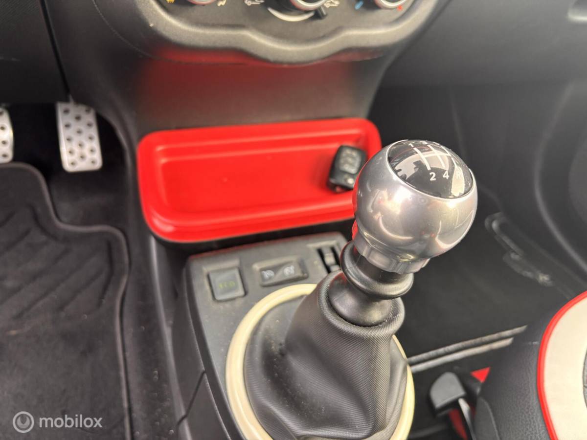 Renault Twingo Renault Twingo 0.9 TCe GT Line 90pk Camera Navi Subwoofer