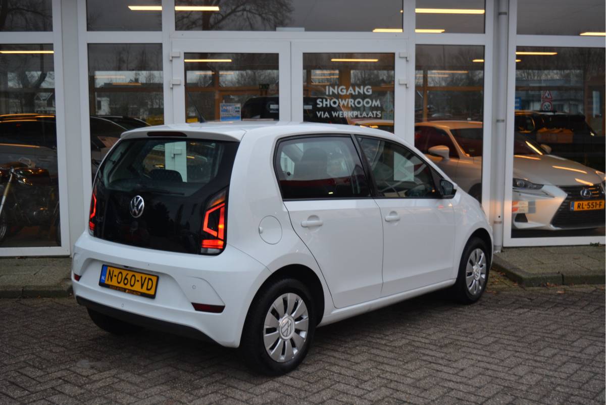 Volkswagen up! Volkswagen Up! 1.0 66PK Move Up! | Clima | Cruise | Camera | PDC |