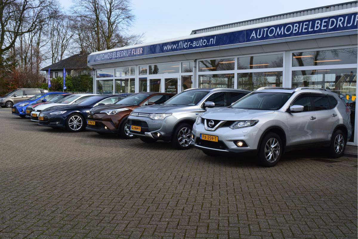 Renault Clio Renault Clio Estate 0.9 TCe Limited | Cruise | PDC | Orig. NL | NAP |