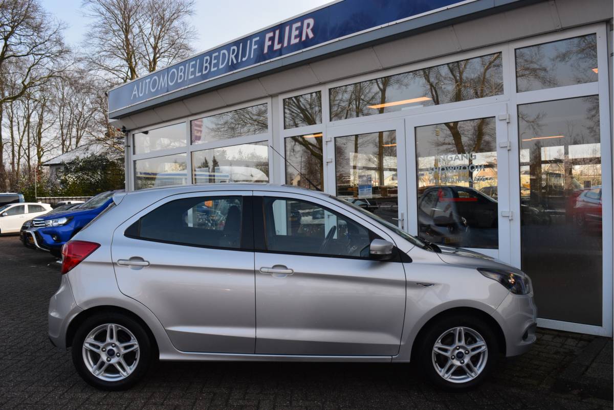 Ford Ka Ford Ka+ 1.2 86PK Trend Ultimate Technology Pack | Cruise | PDC | BT | LM | Orig. NL | NAP |