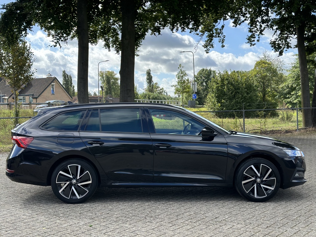 Škoda Octavia Skoda Octavia Combi 1.4 TSI iV Rijk Uitgerust*Digital Dashboard*Full LED*Memory*Stoe