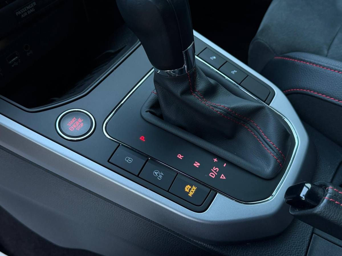 SEAT Arona Seat ARONA 1.0 TSI FR Limited Edition |DSG|Virtual|CarPlay