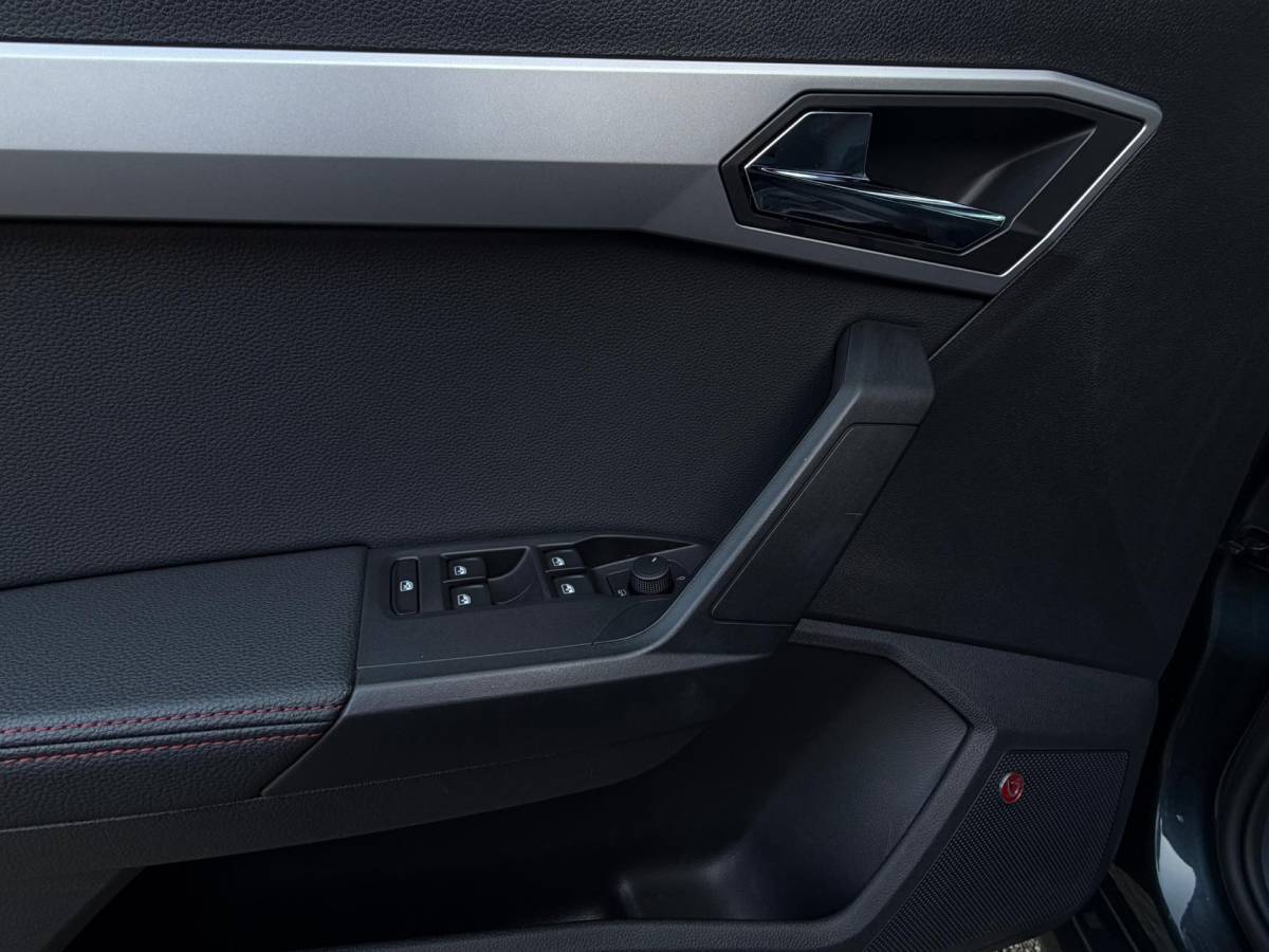 SEAT Arona Seat ARONA 1.0 TSI FR Limited Edition |DSG|Virtual|CarPlay