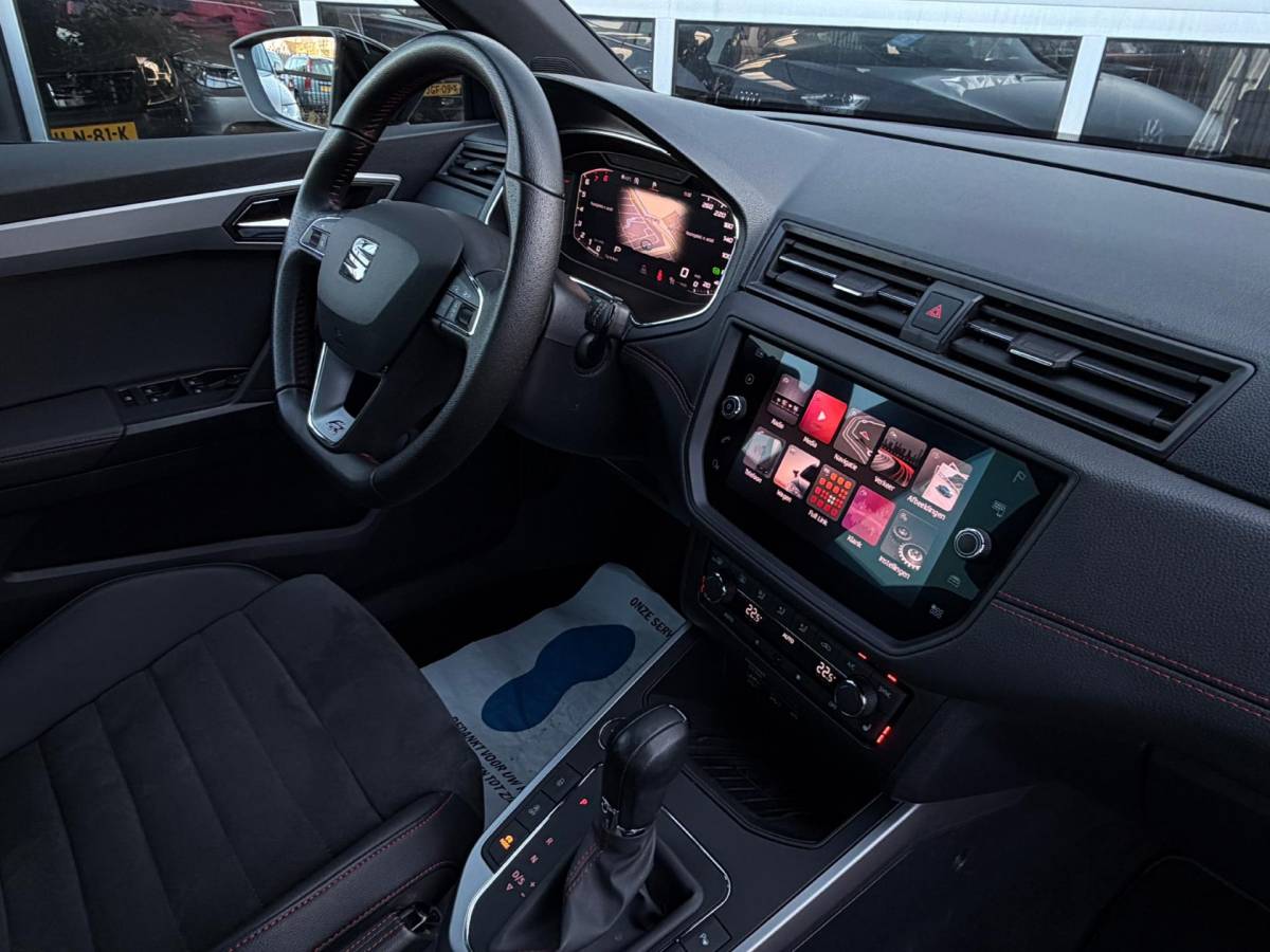 SEAT Arona Seat ARONA 1.0 TSI FR Limited Edition |DSG|Virtual|CarPlay