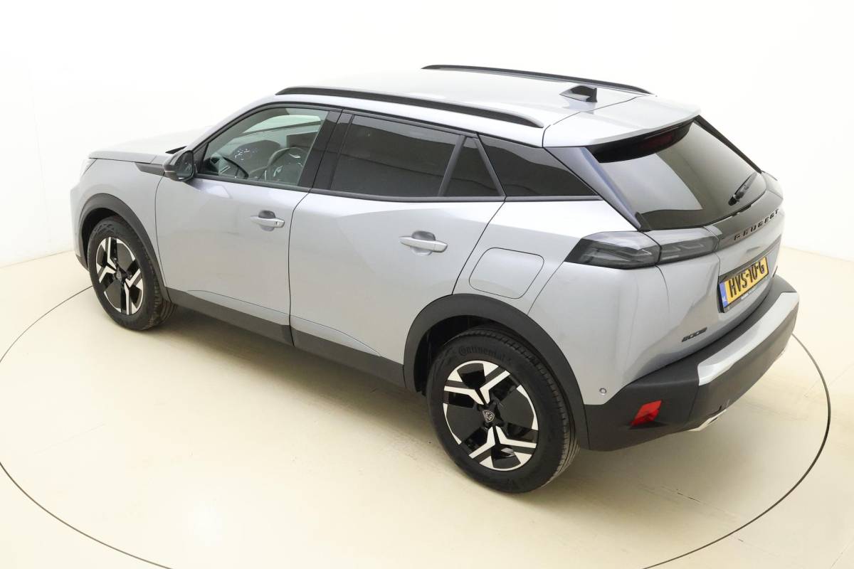Peugeot 2008 Peugeot 2008 1.2 Hybrid 136 Allure | Achteruitrijcamera | Cruise control | keyless entry | Navigatie | Extra getint |