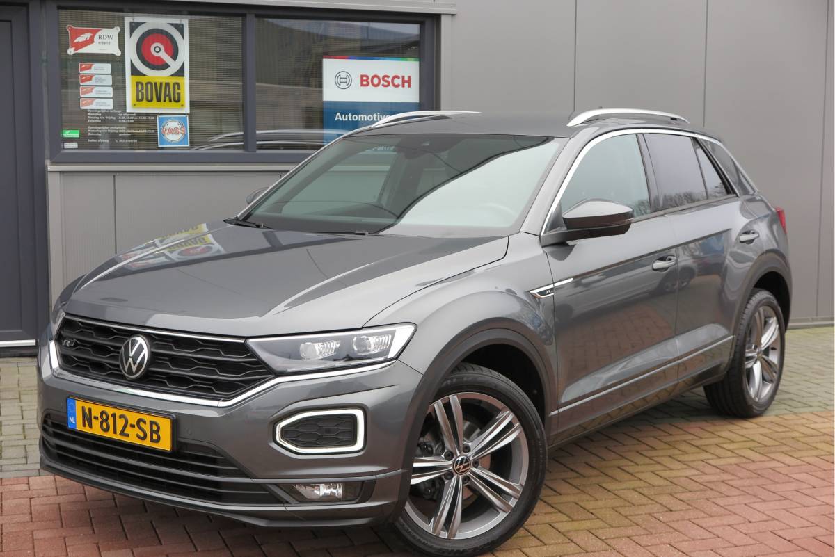 Volkswagen T-Roc Volkswagen T-Roc 1.5 TSI 150pk DSG  Business R-Line Sport Led, Camera , PDC , Virtual cockpit, Navi , Carplay, DAB+ Electr. achterklep