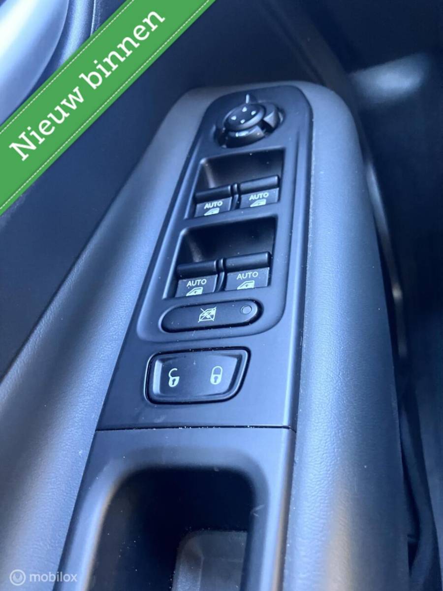 Jeep Renegade Jeep Renegade 1.5T e-Hybrid Limited AUTOMAAT BTW-auto