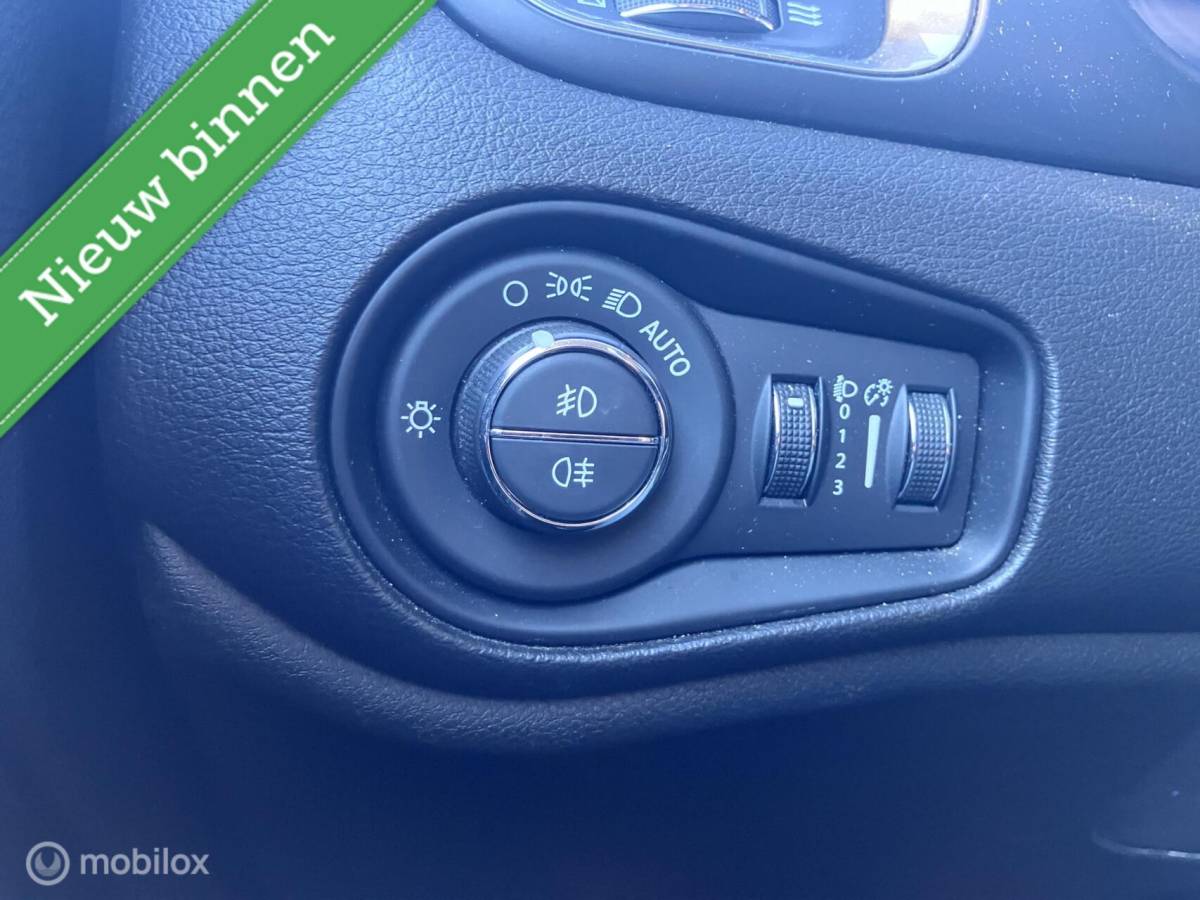 Jeep Renegade Jeep Renegade 1.5T e-Hybrid Limited AUTOMAAT BTW-auto