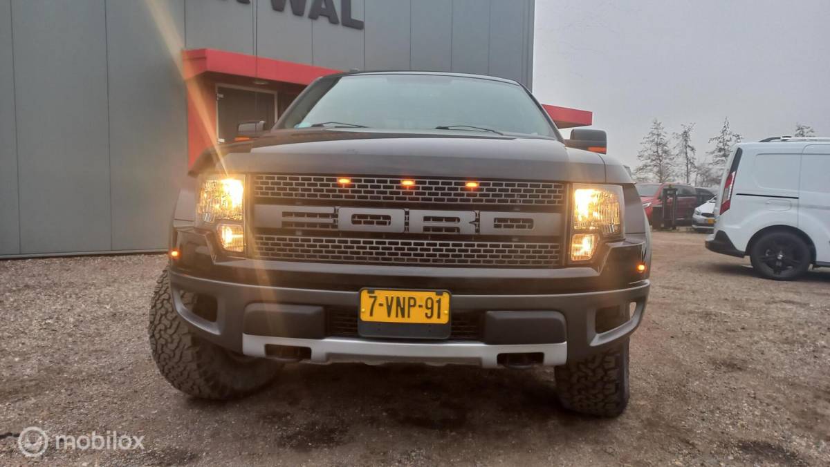 Ford  Ford USA Raptor  Svt