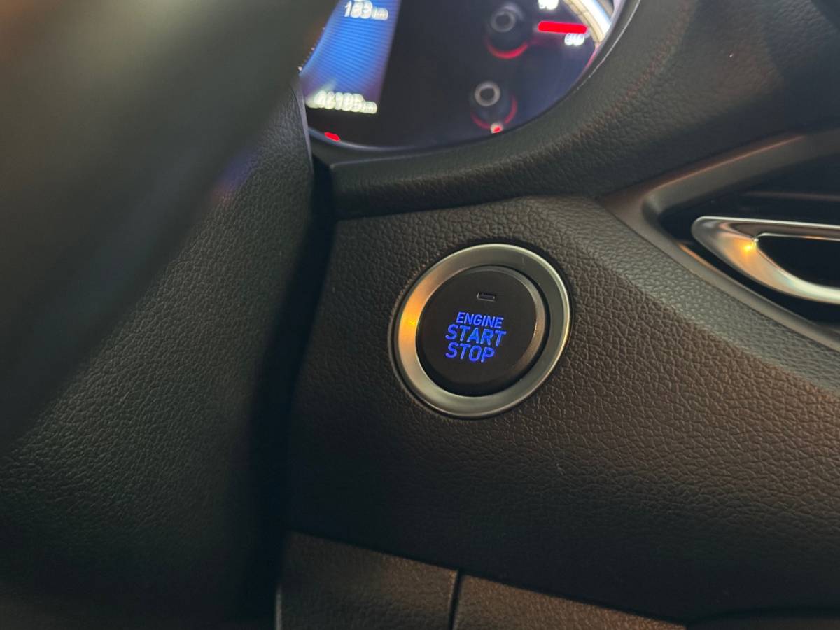 Hyundai i30 Hyundai I30 1.0 T-GDi MHEV Comfort Smart|Led|Camera|Parkeersensoren voor en achter|Carplay|Stoelverwarming|