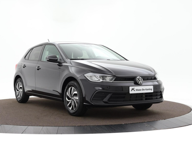 Volkswagen Polo Volkswagen Polo Life Edition 1.0 TSI 95 pK 5 versn. Hand · Achteruitrijcamera · regensensor · Voorraad OUTLET · Prijs is inclusief inruilpremie ·