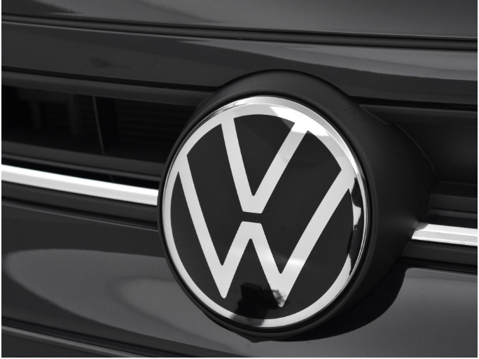 Volkswagen Polo Volkswagen Polo Life Edition 1.0 TSI 95 pK 5 versn. Hand · Achteruitrijcamera · regensensor · Voorraad OUTLET · Prijs is inclusief inruilpremie ·