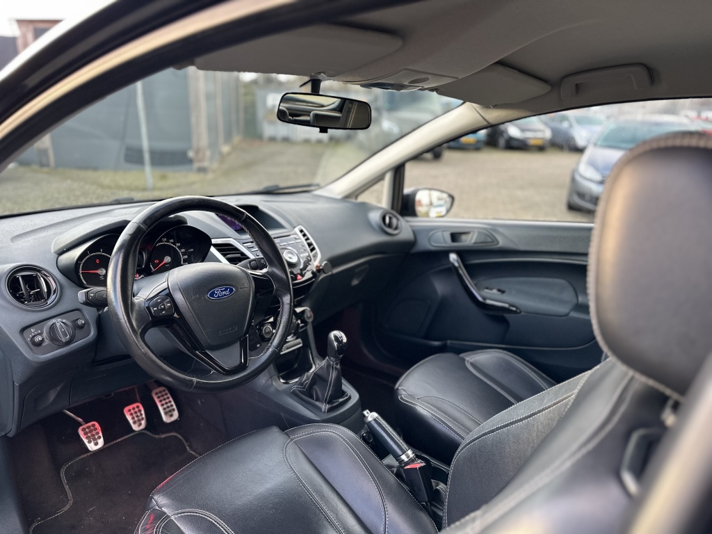 Ford Fiesta Ford Fiesta 1.6 Metal Facelift 135 PK *Leder*Clima*17 Inch Velgen*DIK!
