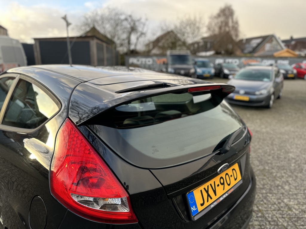 Ford Fiesta Ford Fiesta 1.6 Metal Facelift 135 PK *Leder*Clima*17 Inch Velgen*DIK!