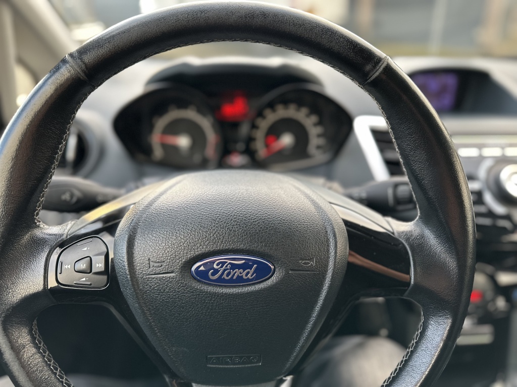 Ford Fiesta Ford Fiesta 1.6 Metal Facelift 135 PK *Leder*Clima*17 Inch Velgen*DIK!