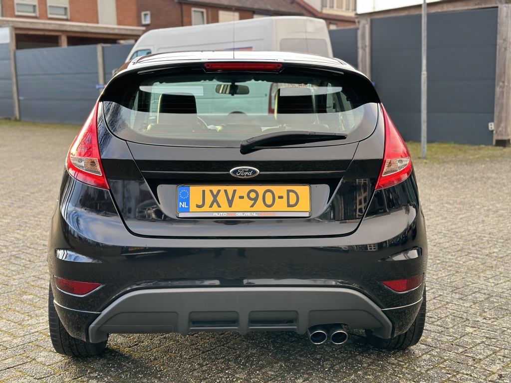 Ford Fiesta Ford Fiesta 1.6 Metal Facelift 135 PK *Leder*Clima*17 Inch Velgen*DIK!