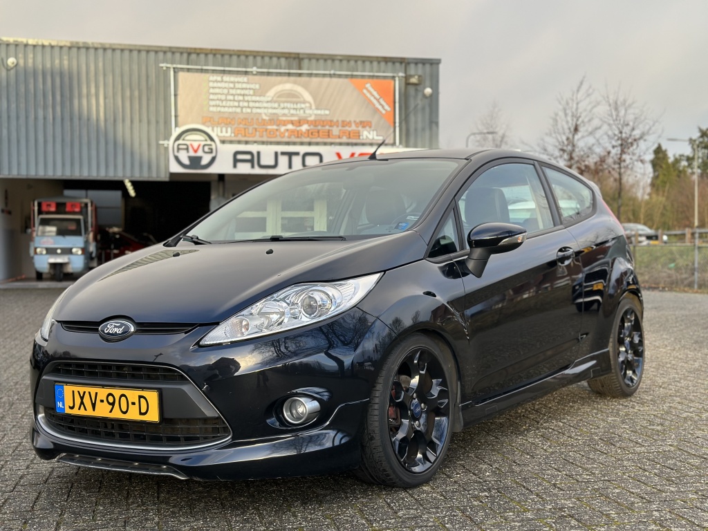 Ford Fiesta Ford Fiesta 1.6 Metal Facelift 135 PK *Leder*Clima*17 Inch Velgen*DIK!