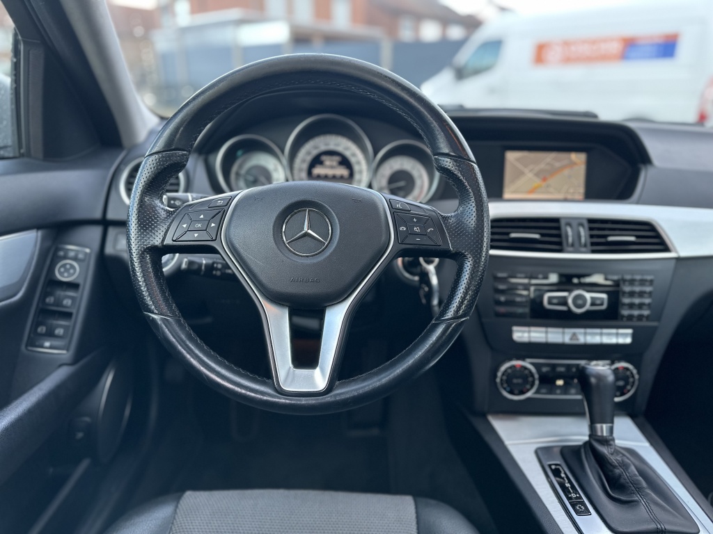 Mercedes-Benz C-Klasse Mercedes-benz C-klasse 180 Aut Avantgarde Facelift Schuifdak 2013