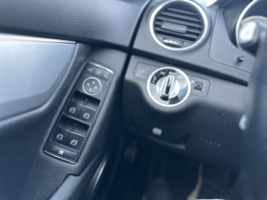 Mercedes-Benz C-Klasse Mercedes-benz C-klasse 180 Aut Avantgarde Facelift Schuifdak 2013