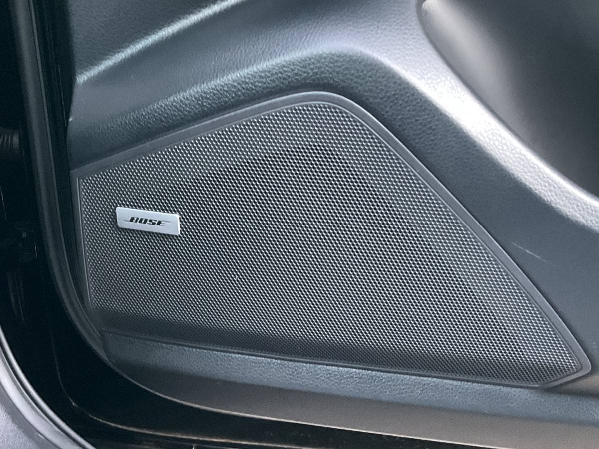 Porsche Cayenne Porsche Cayenne Coupé 3.0 E-Hybrid PHEV 360° Pano SportChrono Luchtvering Bose Carplay Leer Memory UITSTRALING!