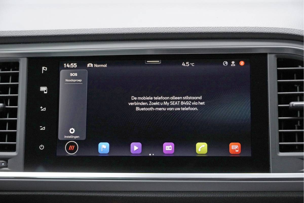 SEAT Ateca SEAT Ateca 1.0 TSI FR Business Intense BJ2022 Lmv 18″ | Led V+A | Pdc | Navi | Keyless entry | Elek. achterklep | App-Connect | Achteruitrijcamera | Virtual cockpit | Climate control | Cruise control | Sportstoelen | Verwarmde voorstoelen | Zwarte hemel