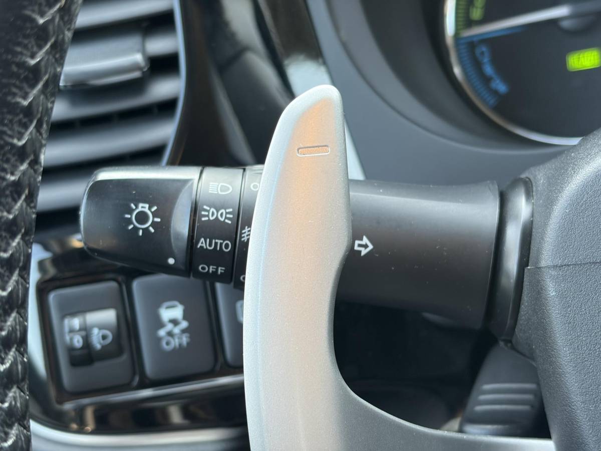 Mitsubishi Outlander Mitsubishi Outlander 2.0 PHEV Business Edition X-Line 2e Eigenaar,Navi,Camera,Keyless,Halfleder,Dealer Onderhouden,Clima,Cruise,Lm velgen,N.A.P,Apk tot 03-2027