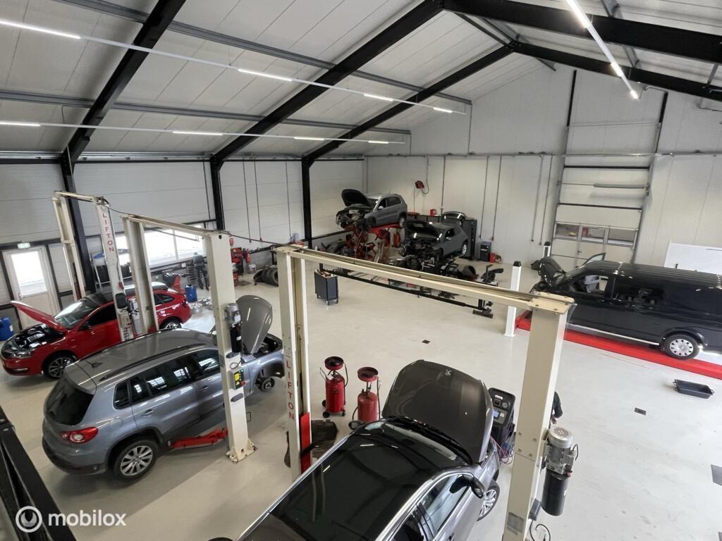 Volkswagen T-Roc Volkswagen T-Roc 1.0 TSI R-Line BLACK STYLE CLIMA*ADABCR*CARPLAUY*VIRTUALD*