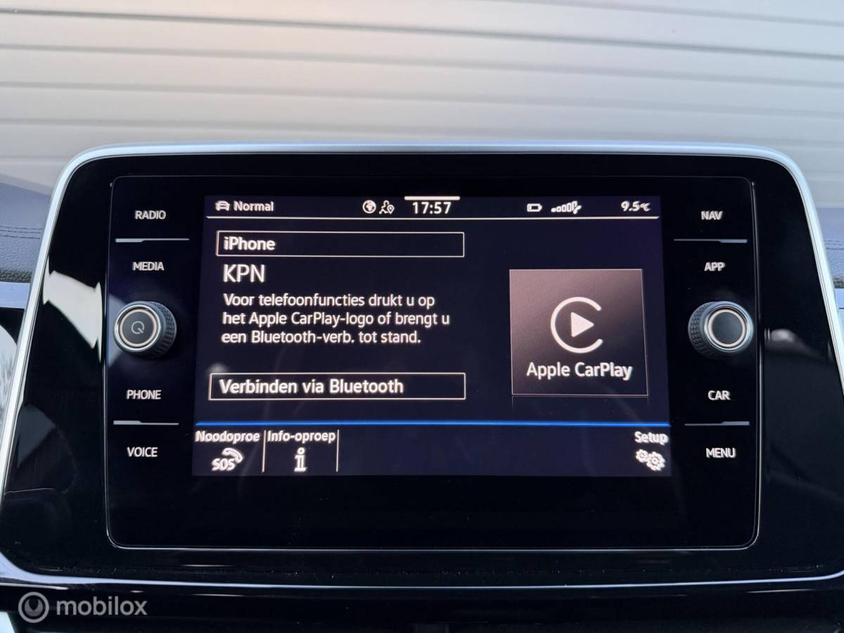 Volkswagen T-Roc Volkswagen T-Roc 1.0 TSI R-Line BLACK STYLE CLIMA*ADABCR*CARPLAUY*VIRTUALD*