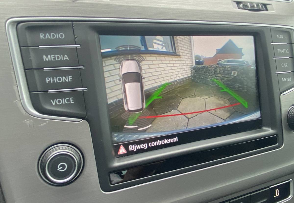 Volkswagen Golf Volkswagen Golf 1.0 TSI Business Edition Connected/ Clima/ LED/ PDC/ Privacyglass