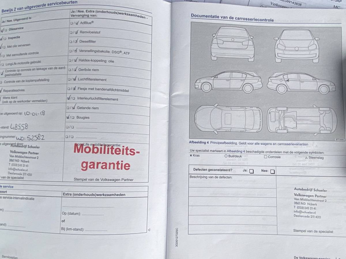 Volkswagen Golf Volkswagen Golf 1.0 TSI Business Edition Connected/ Clima/ LED/ PDC/ Privacyglass