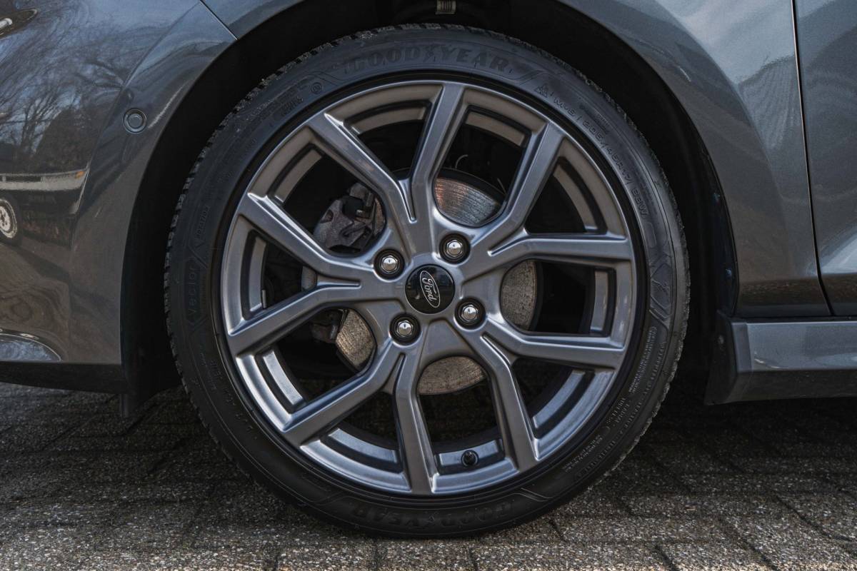 Ford Fiesta Ford FIESTA 1.0 EcoBoost Hybrid ST-Line / Automaat / Winter pack!