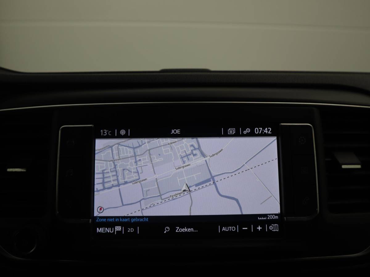 Toyota ProAce Toyota PROACE Worker 2.0 D-4D Black Line Long DC 5 PERS / AUTOMAAT / NWE D-RIEM / LEDER /STOELVERW / CARPLAY / CAMERA / TREKHAAK / NL-AUTO