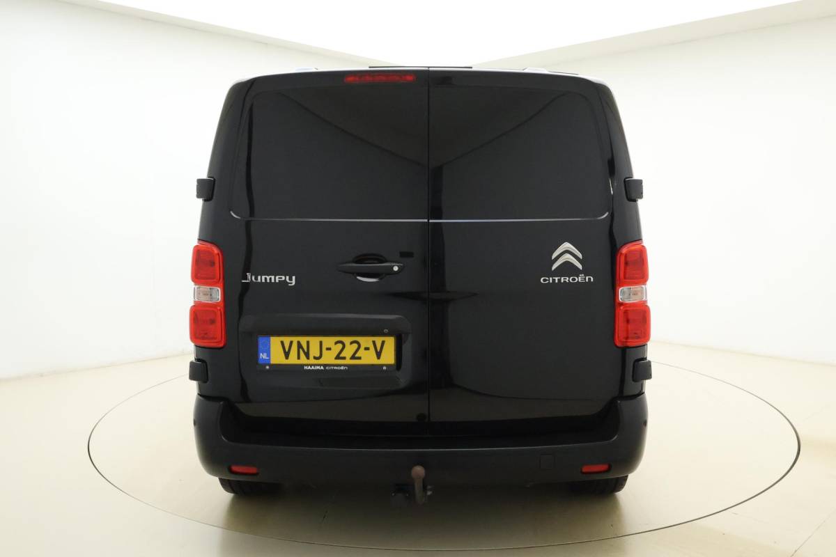 Citroën Jumpy Citroen Jumpy 2.0 BlueHDI 145 M Club | Parkeersensoren voor+achter | Trekhaak | Airco | Regensensor | Pack Ergonomie |