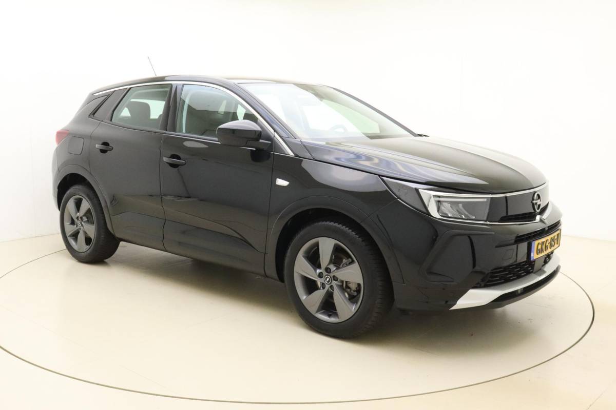 Opel Grandland Opel Grandland 1.2 Turbo GS 130pk | Navigatie via APP | Climate Control | Stoel – Stuurverwarming | Parkeersensoren | Lichtmetalen Velgen | AGR Stoelen