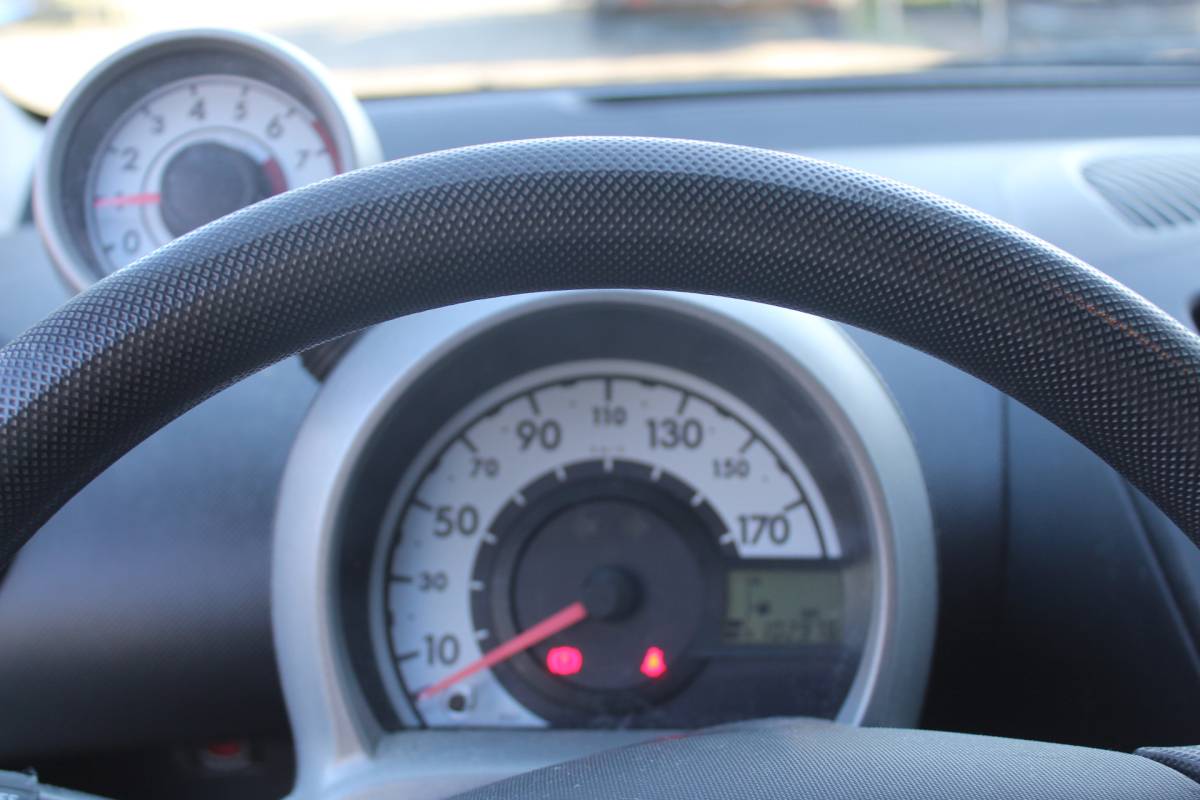 Peugeot 107 Peugeot 107 1.0 Active Airco l Elek. ramen l CD speler