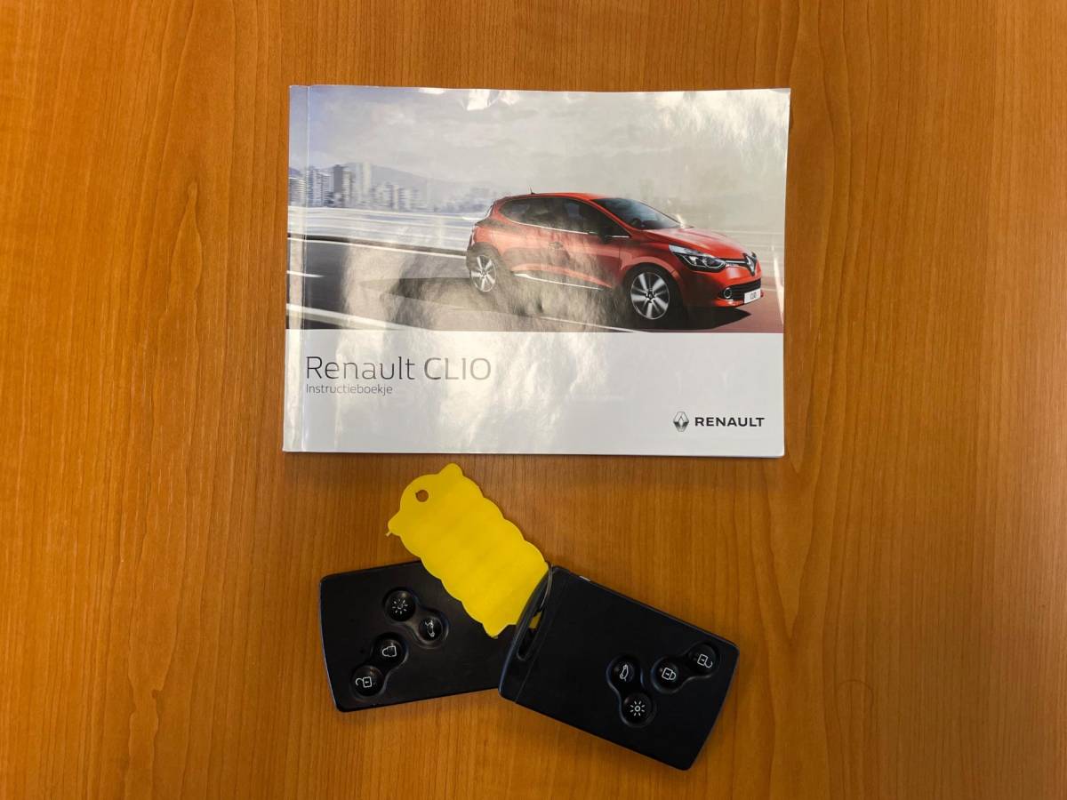 Renault Clio Renault Clio Estate 0.9 TCe Limited, Trekhaak, Cruise, Pdc, Navi, Geen import, Nap!