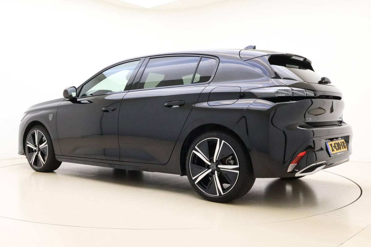 Peugeot 308 Peugeot 308 1.6 Plug-in Hybrid 180 GT | Apple Carplay/Android Auto | Achteruitrijcamera | Dodehoekdetectie | Electronic Climate Control | Navigatie Systeem Full Map |