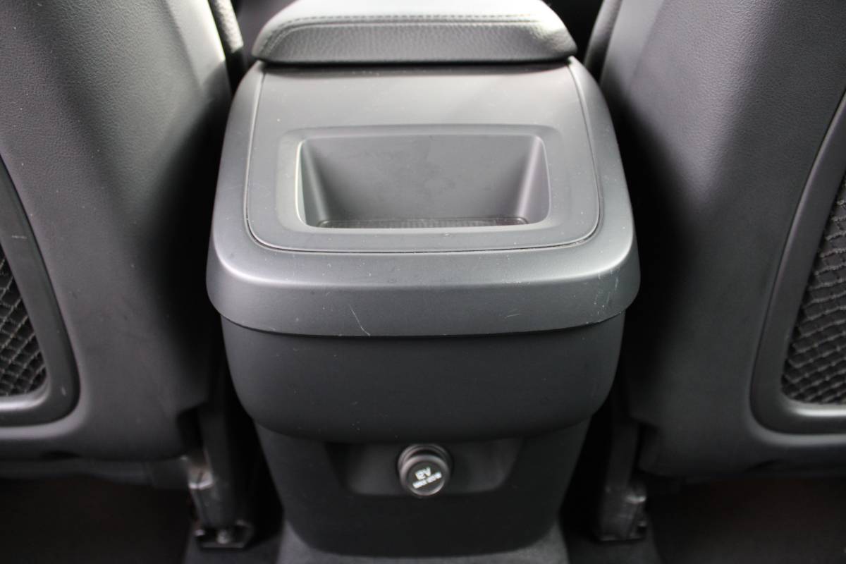 Volvo XC60 Volvo XC60 T5 251PK Automaat  Inscription | 360 Camera | Trekhaak | Apple carplay/ Android auto | Voorstoelen verw. | Cruise Control |