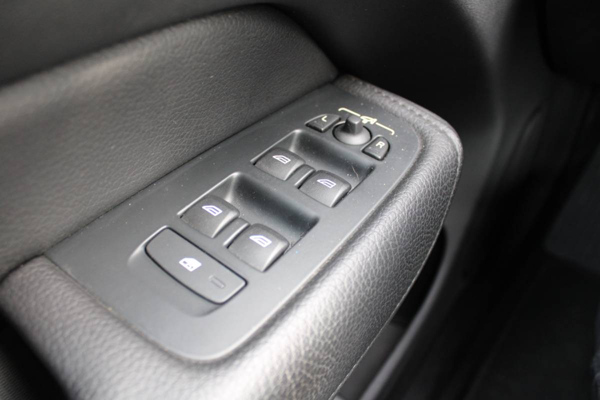 Volvo XC60 Volvo XC60 T5 251PK Automaat  Inscription | 360 Camera | Trekhaak | Apple carplay/ Android auto | Voorstoelen verw. | Cruise Control |