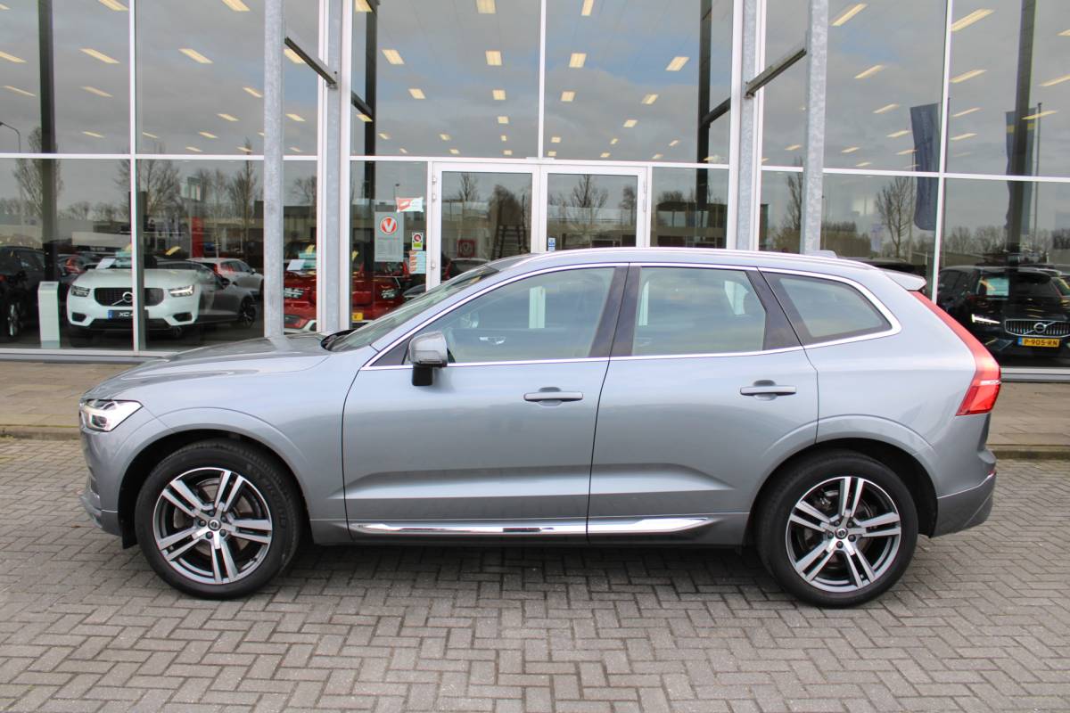 Volvo XC60 Volvo XC60 T5 251PK Automaat  Inscription | 360 Camera | Trekhaak | Apple carplay/ Android auto | Voorstoelen verw. | Cruise Control |