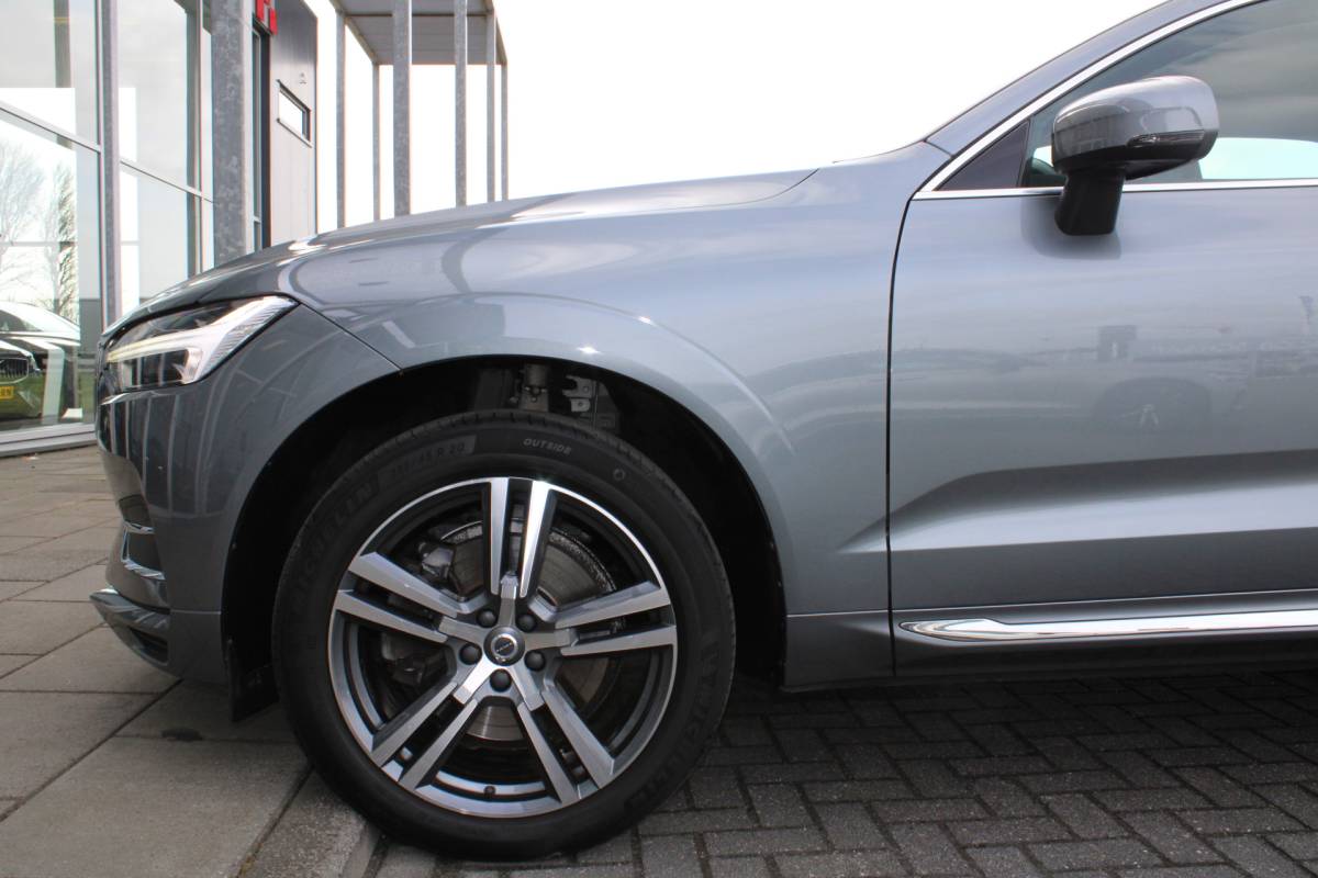 Volvo XC60 Volvo XC60 T5 251PK Automaat  Inscription | 360 Camera | Trekhaak | Apple carplay/ Android auto | Voorstoelen verw. | Cruise Control |