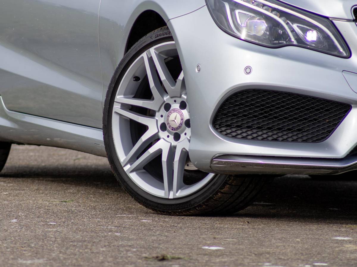 Mercedes-Benz E-Klasse Mercedes-Benz E-klasse Coupé 200 Ambition AMG LED 19″ Schakelflippers