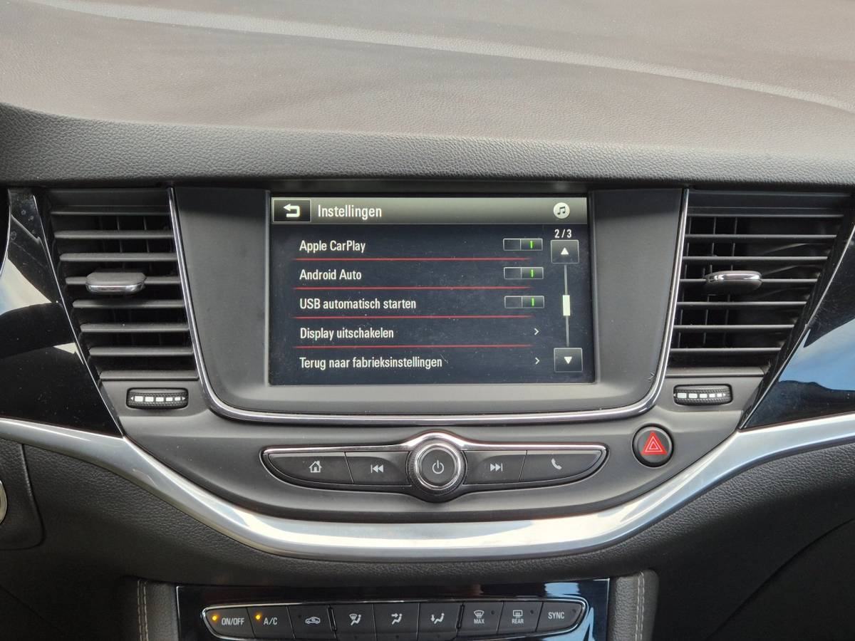 Opel Astra Opel Astra 1.0 Innovation 105PK 5drs clima, cruise, navi, pdc, carplay, lmv, keyless, trekhaak