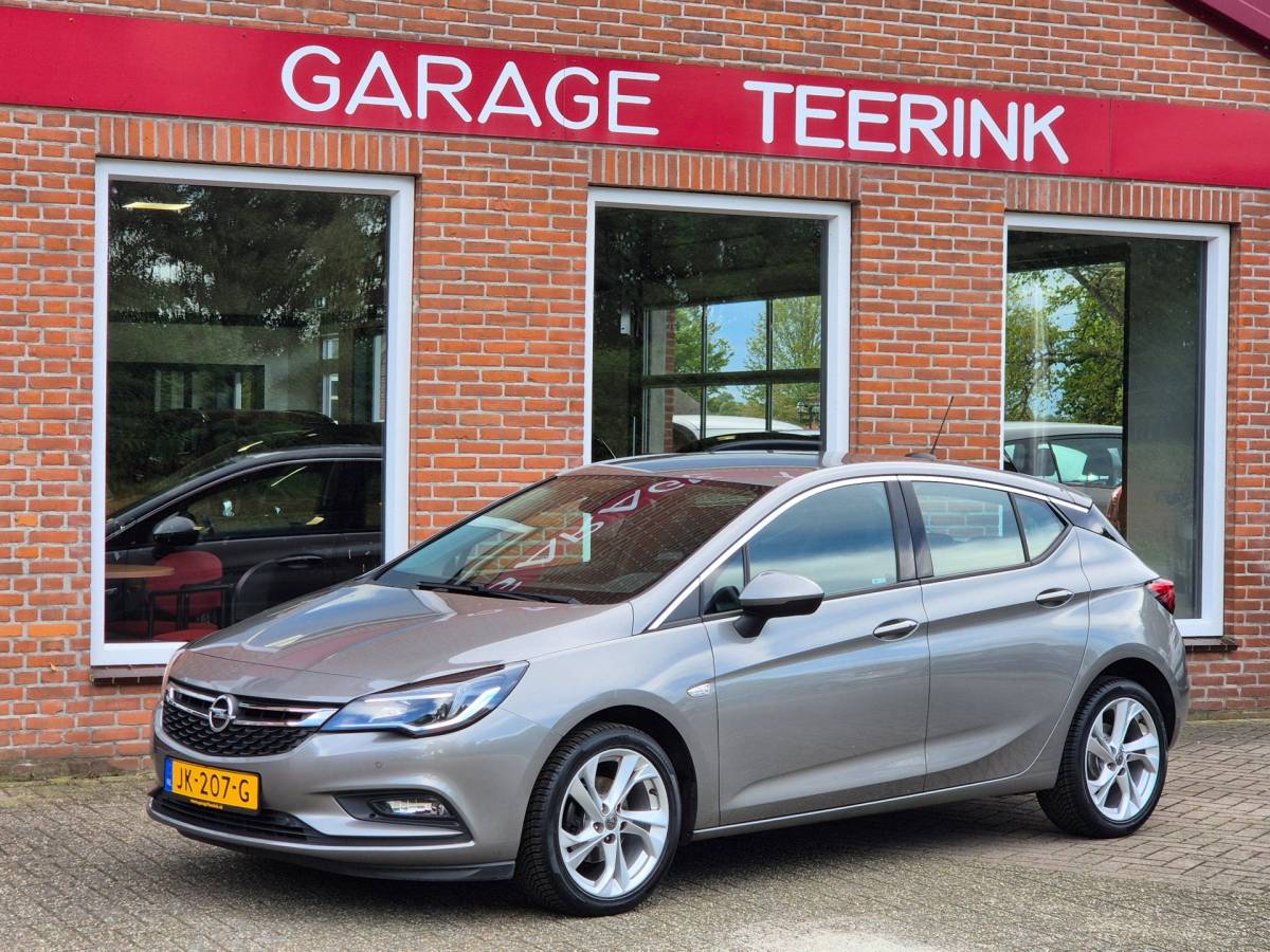 Opel Astra Opel Astra 1.0 Innovation 105PK 5drs clima, cruise, navi, pdc, carplay, lmv, keyless, trekhaak
