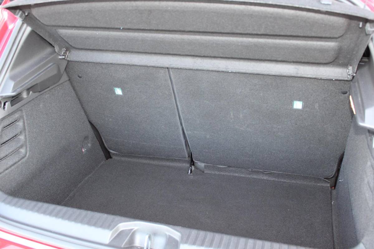 Renault Clio Renault Clio 1.0 TCe 90 Techno Automaat | Camera | Stoelverwarming