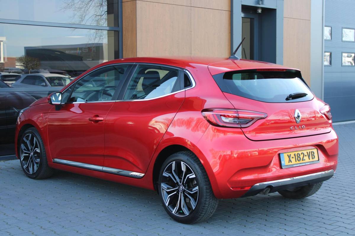 Renault Clio Renault Clio 1.0 TCe 90 Techno Automaat | Camera | Stoelverwarming