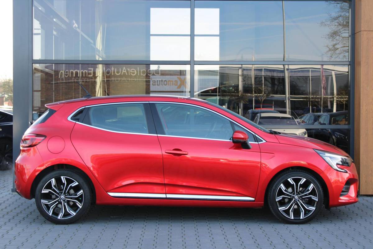 Renault Clio Renault Clio 1.0 TCe 90 Techno Automaat | Camera | Stoelverwarming