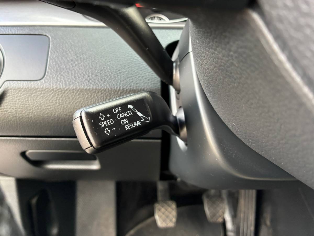 Volkswagen Passat Volkswagen Passat Variant 2.0 TDI Highline BlueMotion | Stoel koeling/massage + Cruise + Clima Nu € 5.975,-!!!