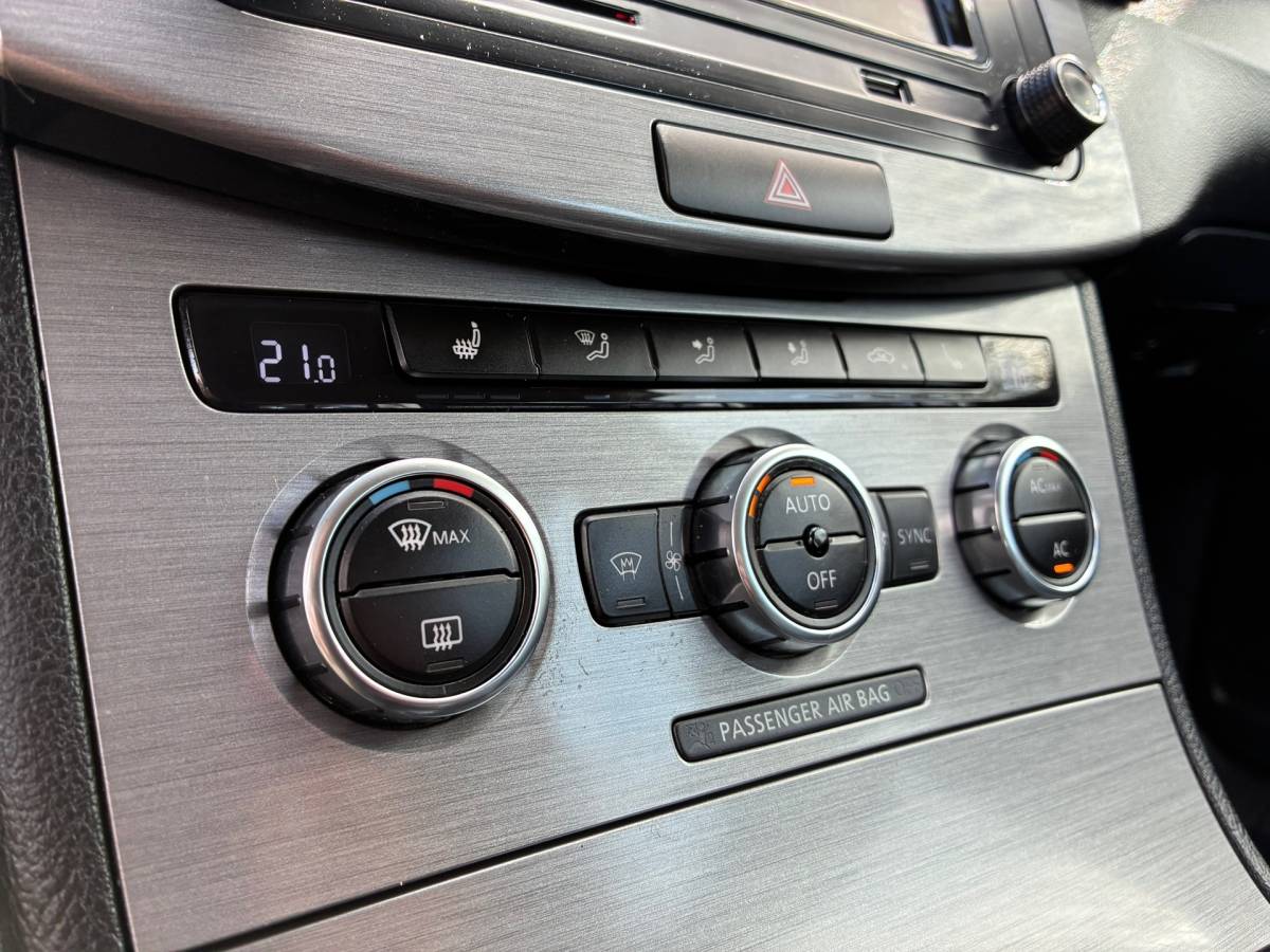 Volkswagen Passat Volkswagen Passat Variant 2.0 TDI Highline BlueMotion | Stoel koeling/massage + Cruise + Clima Nu € 5.975,-!!!